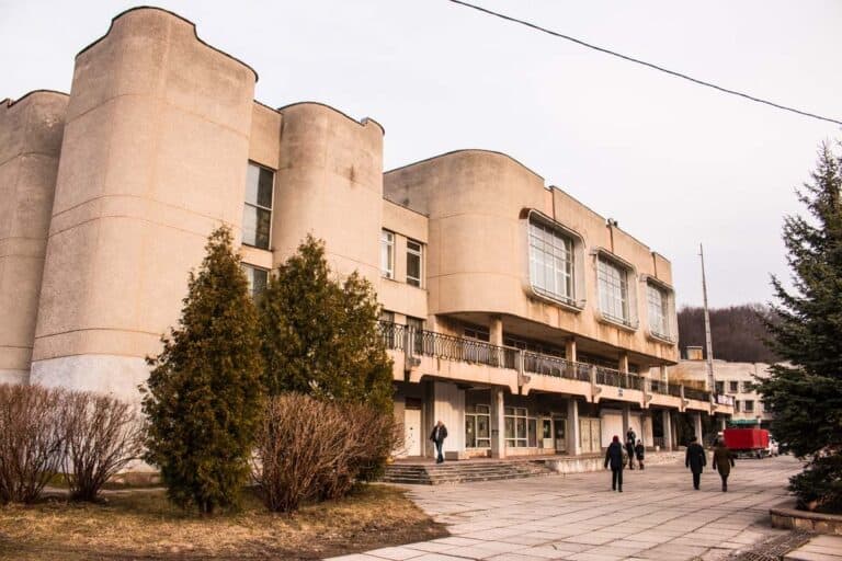 Communist-Lvov-Soviet-Lviv-Tour-0994